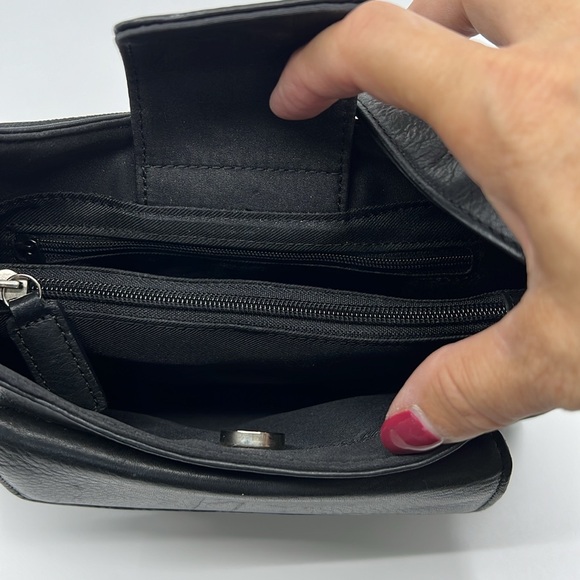 Vintage Y2K Fossil Black Leather Shoulder Handbag - Picture 12 of 16